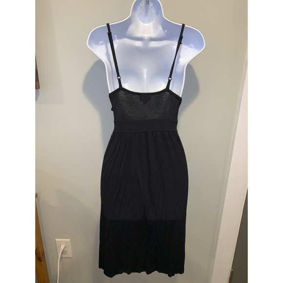 Black dress adjustable straps - Picture 2 of 3